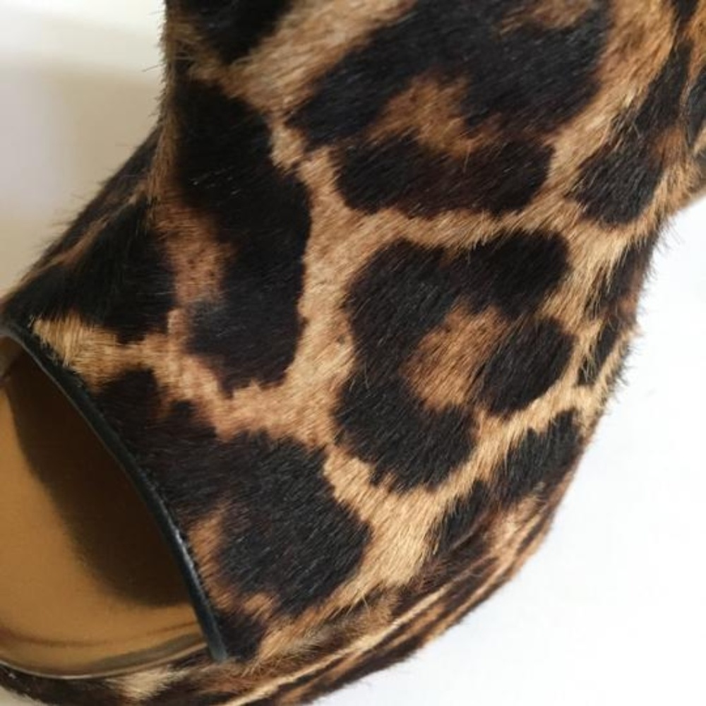 ❌SOLD🙁Christian Louboutin Animal Print Wedges - Picture 3 of 8